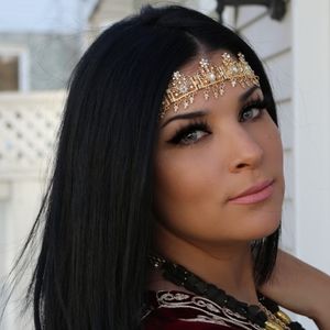 Algerian forehead jewelry